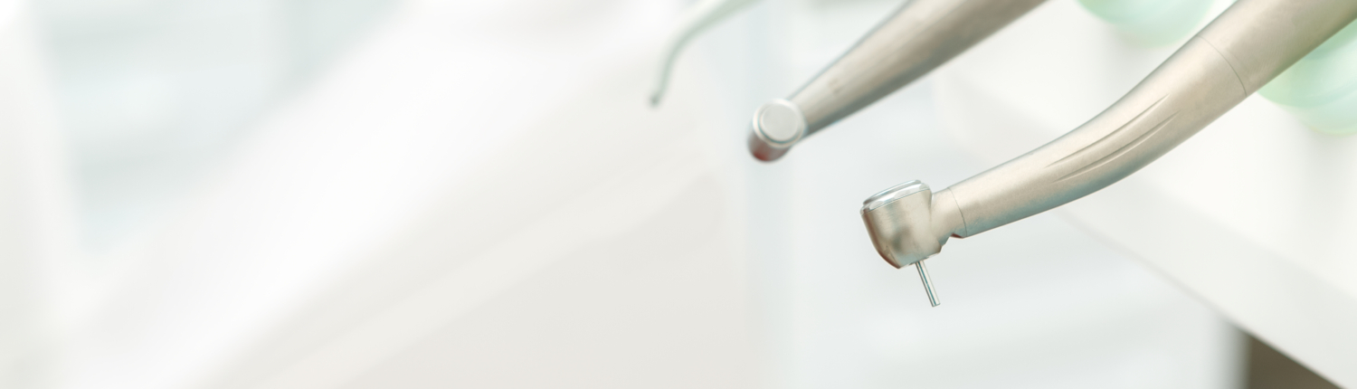 Tray with dental handpieces
